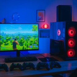Renta PC Gamer con...