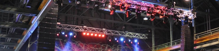 Compra o renta equipo de sonido PA e iluminación robótica automatizada